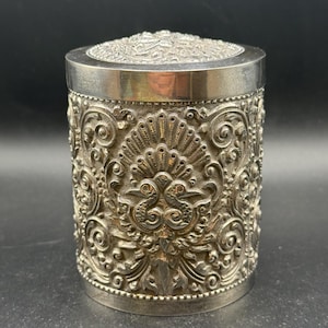 Vintage Indonesian 800 Silver Lidded Box – Ornately Embossed Birds & Scrolls