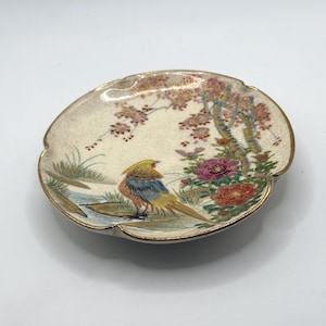 Antiker japanischer Satsuma Teller Soko China Handbemalter Blumenvogel Vintage Japan