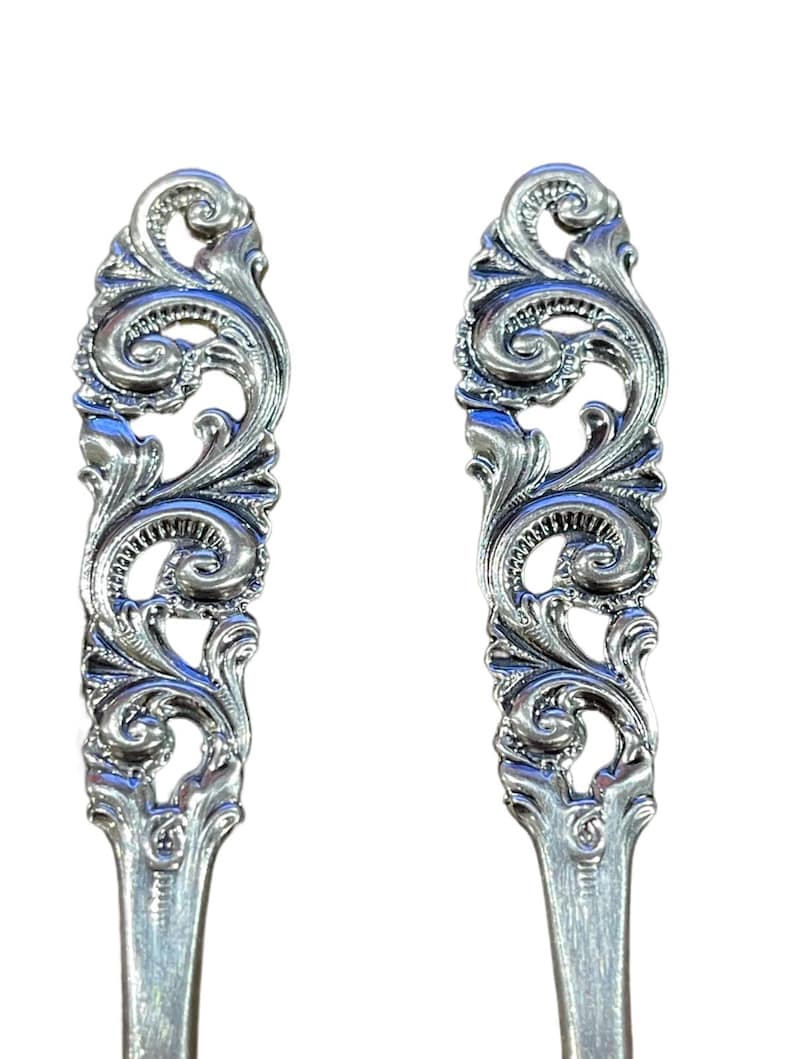 Tele Pattern Silver Pair of Vintage Norwegian 830 Silver Butter Knives by Brødrene Mylius ...