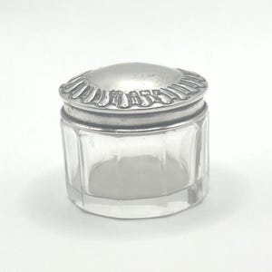 Antiguo tarro de tocador de plata esterlina W J Myatt Birmingham 1905 con tapa de cristal tallado dorado