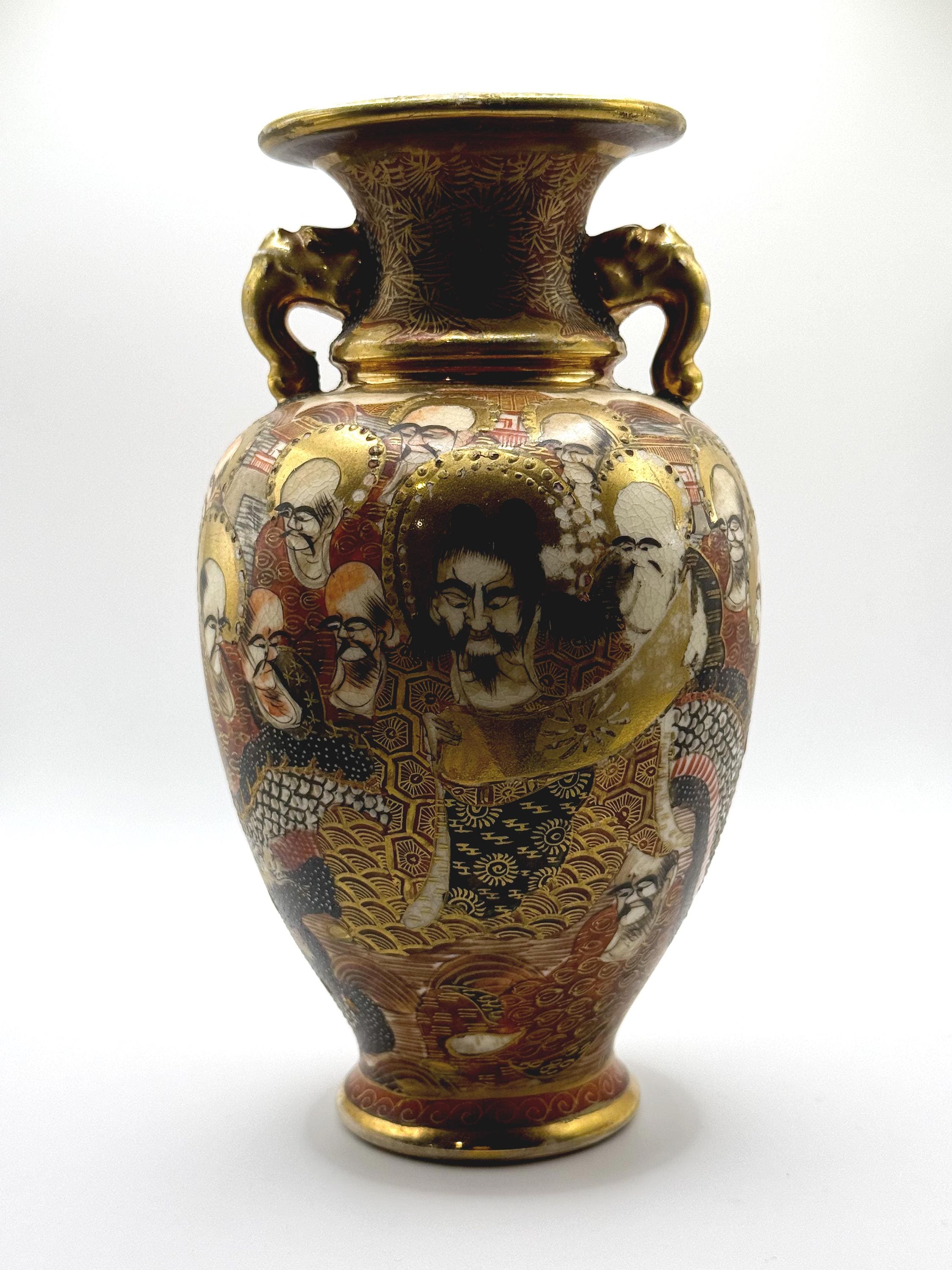 Antique Japanese Satsuma-style Vase Signed Chozan 朝山 With Rakan