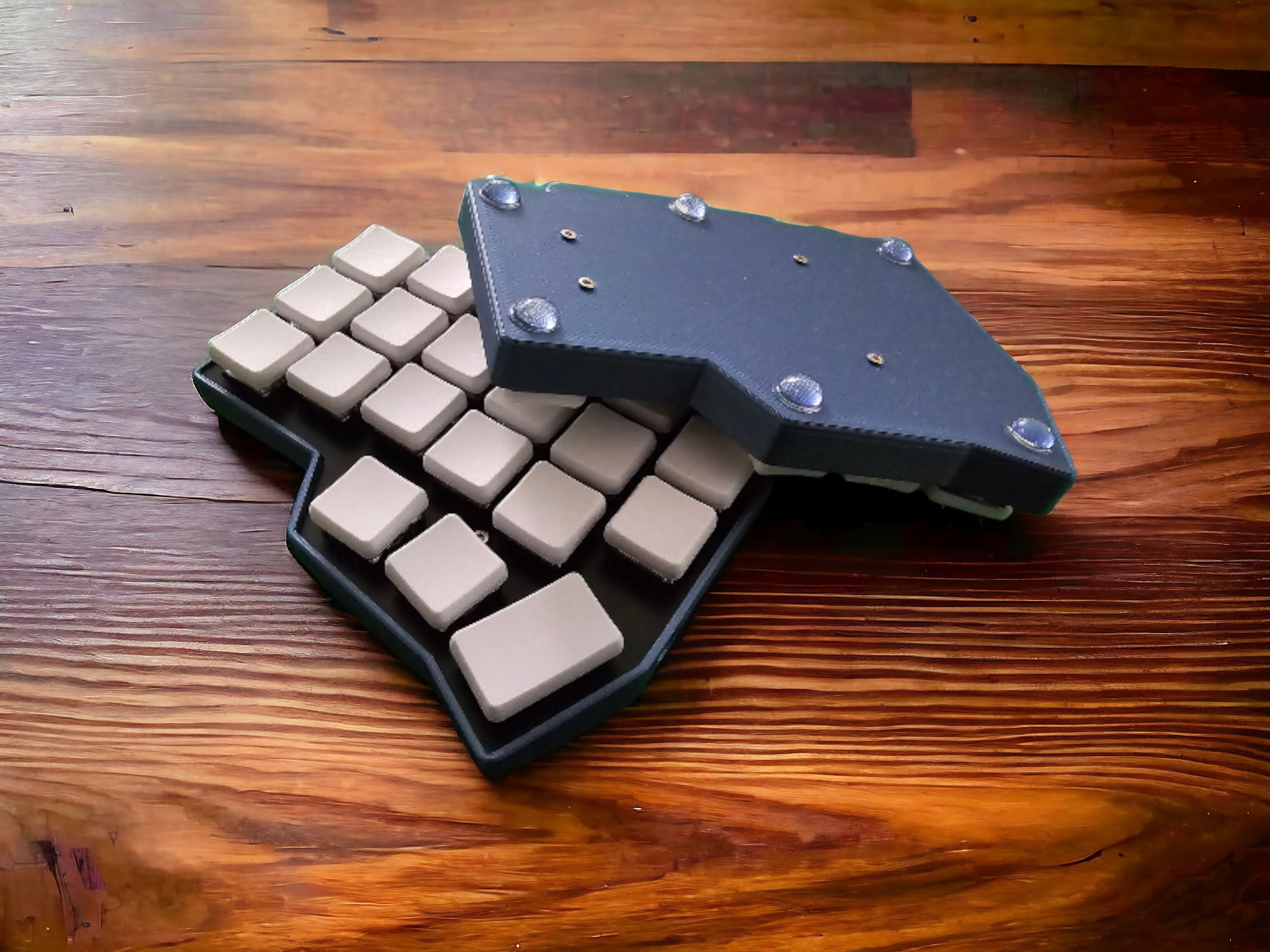 Corne Mini v4 (3x5): MX/Choc - テンティング ティルティング