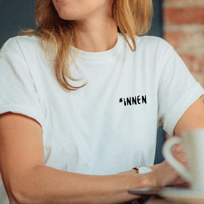 innen, modernes feministisches tshirt, feministisches tshirt, feministisches shirt, , lgbqt shirt, lgbqt sweater, pullover frauen, female empowerment, feminismus, feminismus shirt, feminismus pullover, sweatshirt feminism, frauen, geschenk frau, geschenk freundin, berlin, gleichberechtigung pulli, gleichberechtigung pullover, gleichberechtigung shirt, feminist shirt, equality shirt, innen, innen shirt, pride shirt, feminismus tshirt, lgbt shirt, lgbtq, patriarchy