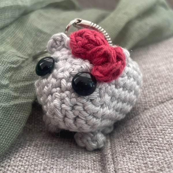 Sad Hamster Schlüsselanhänger, Crochet Keychain, Handmade, Crochet, Gehäkelt, TikTok, Geschenk Freundin, Geschenk für Sie, Sad Hamster Meme