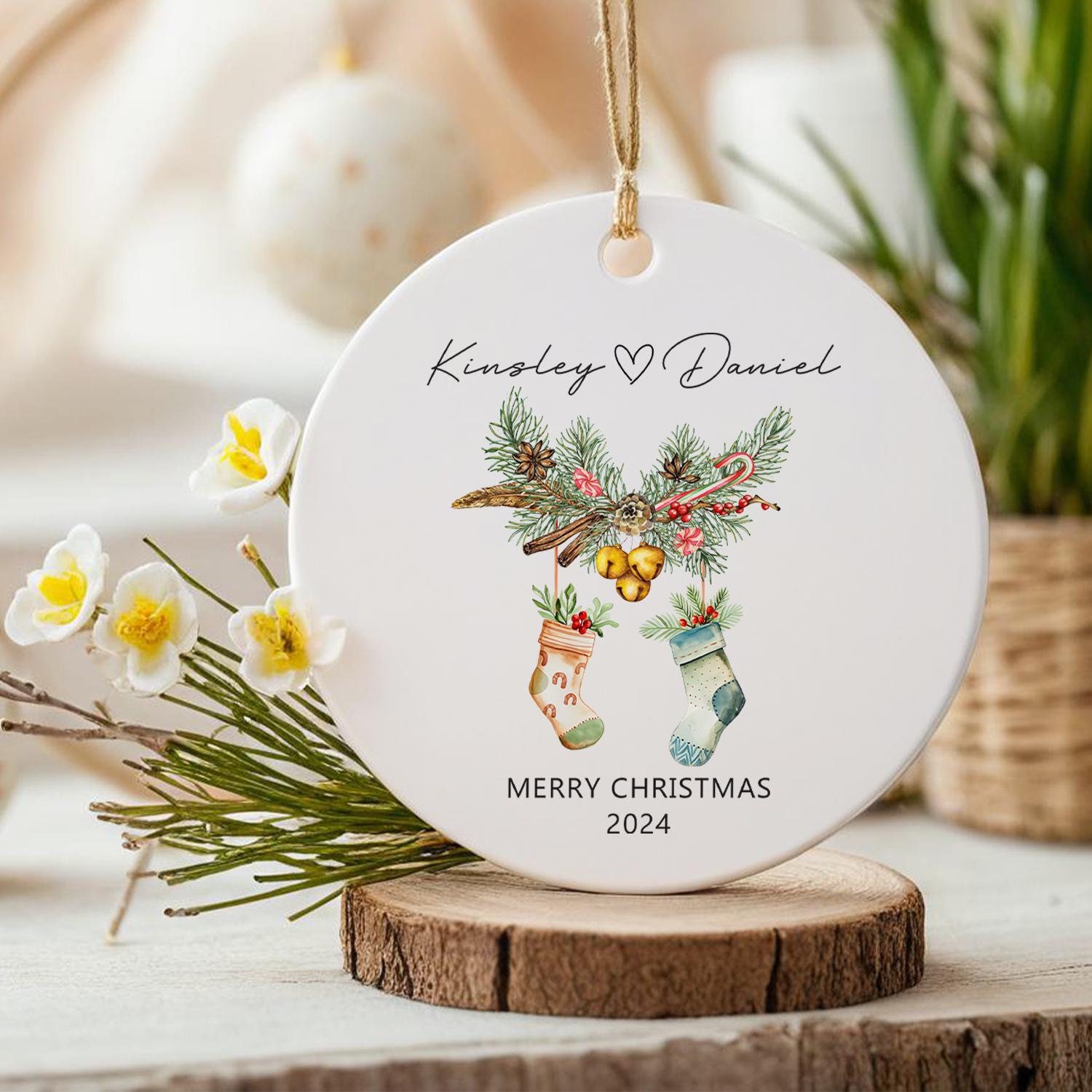 Couple&#39;s Name Christmas Ornament, First Christmas Couples Ornament,2024 Christmas Baubles, Keepsake Gifts, Gifts for Couple,Christmas Decor