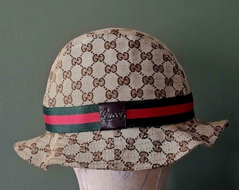 Brand New Vintage Gucci Bucket Hat – GG Monogram, Cursive Logo & Web Stripe
