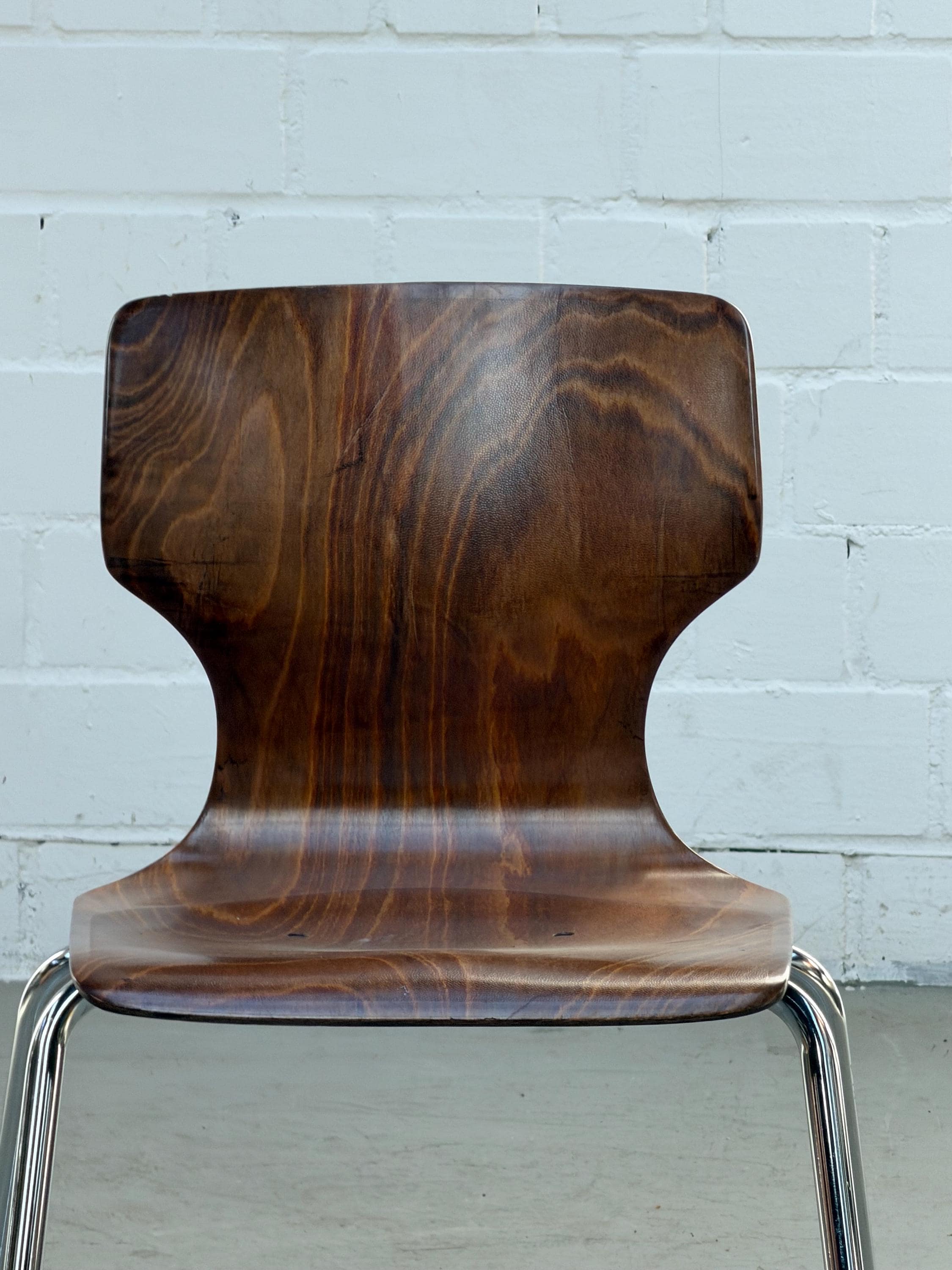 Elmar Flötotto | Pagholz | Designklassiker | Stapelbar | Chrom
