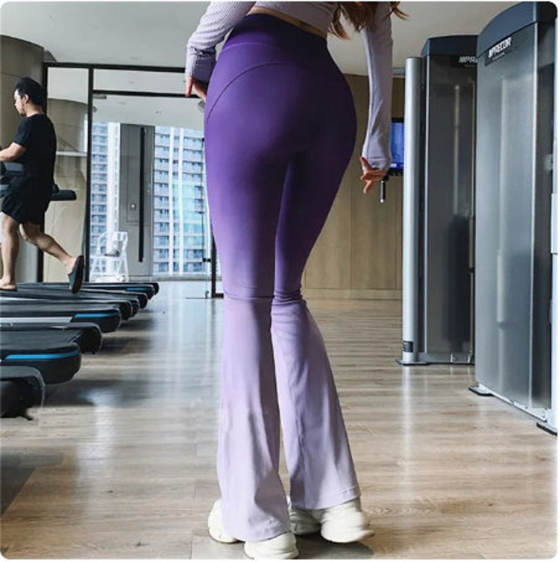 Pantalon de yoga évasé dégradé pour femme, legging de gymnastique taille haute jambe large et résistant aux accroupissements, pantalon de danse de sport pour entraînement fait main Purple