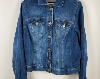 Calvin Klein Blue Denim Jacket (M), Luxury Designer Coat, Stylish Outerwear, Fashion Statement, Classic Denim