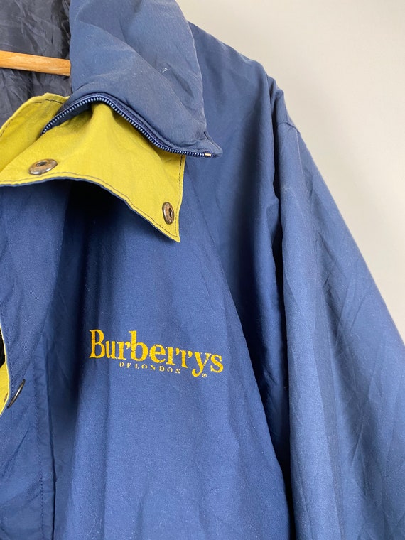 Burberry Blue / Marine Vintage Jacket (M), Luxury… - image 4