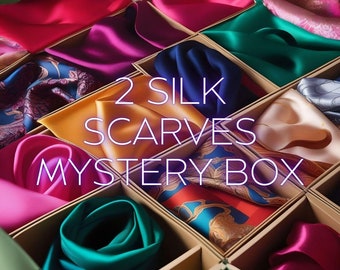 MYSTERY Boîte de 2 ÉCHARPES EN SOIE, une écharpe fine en soie et une écharpe carrée