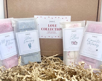 Love Inspired Soy Wax Melt Bundle, 4 Snap Bars with Long Lasting Love Fragrance & Glitter, Thoughtful Birthday Gift for Her, Romantic Scents