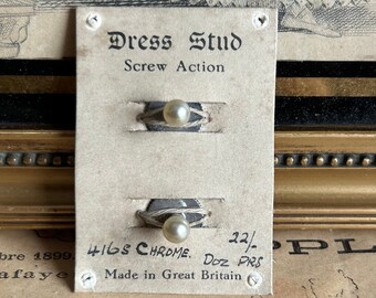Art Deco Pearl & chrome Dress stud’s original sales sample still on its card unused