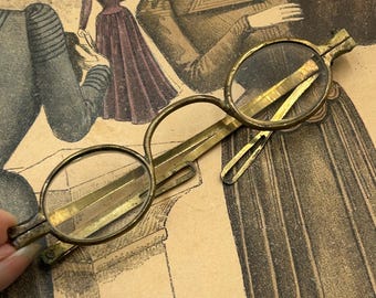 Antique Georgian early Victorian wig spectacles reading glasses