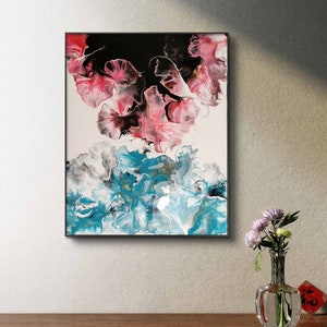 Pintura acrílica abstracta de orquídea hecha a mano: decoración de pared en turquesa y rojo