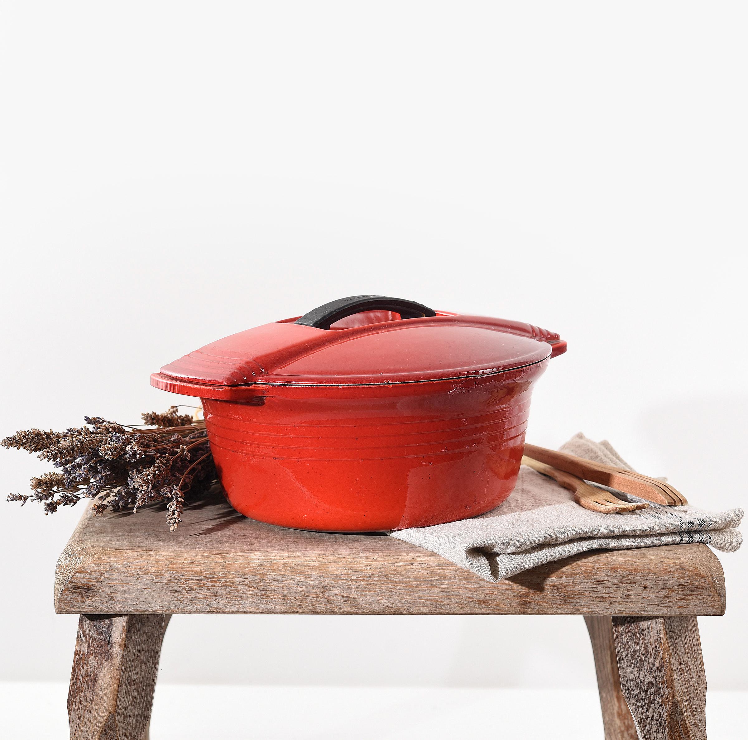 COCOTTE EN FONTE Modèle 24 cm de Diamètre Ronde Rouge Cuisson Typ Le