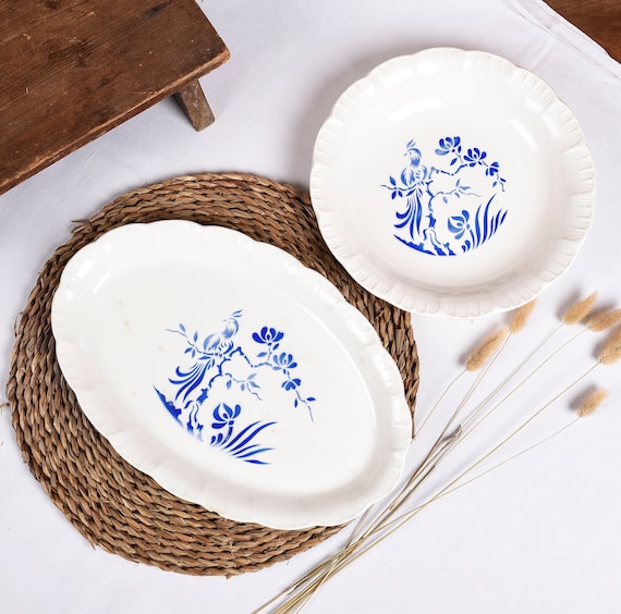 ディゴワンのプレート。フランスのアンティークプレート2枚セット