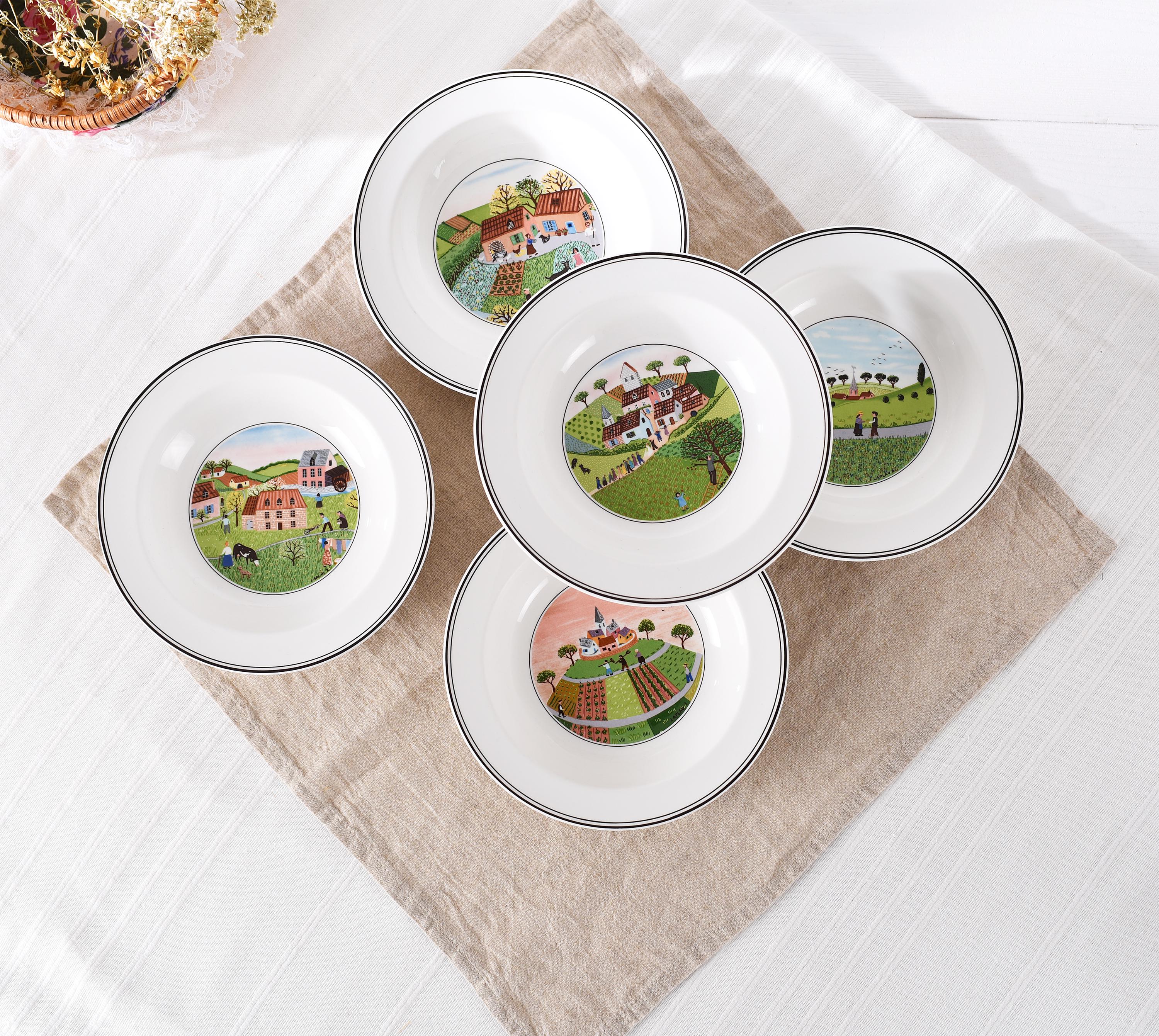 SET OF 5 Villeroy and Boch Naif Soup Plates, 7.8
