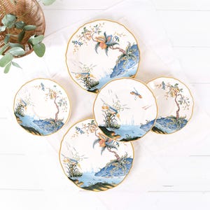 Vintage Gien Magellan Plate - French Faience Earthenware with Exotic Bird Decor - Colorful Scalloped Dinnerware - Unique Tropical Tableware