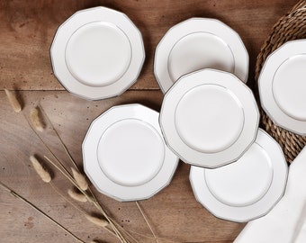 Platos antiguos de porcelana de Limoges, blancos con ribetes plateados. Colección de 6 platos de postre pequeños muy elegantes, de segunda mano.