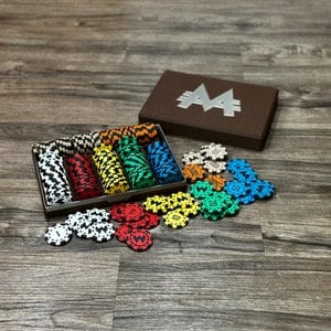 モノポリー ポーカーチップセット ケース付き