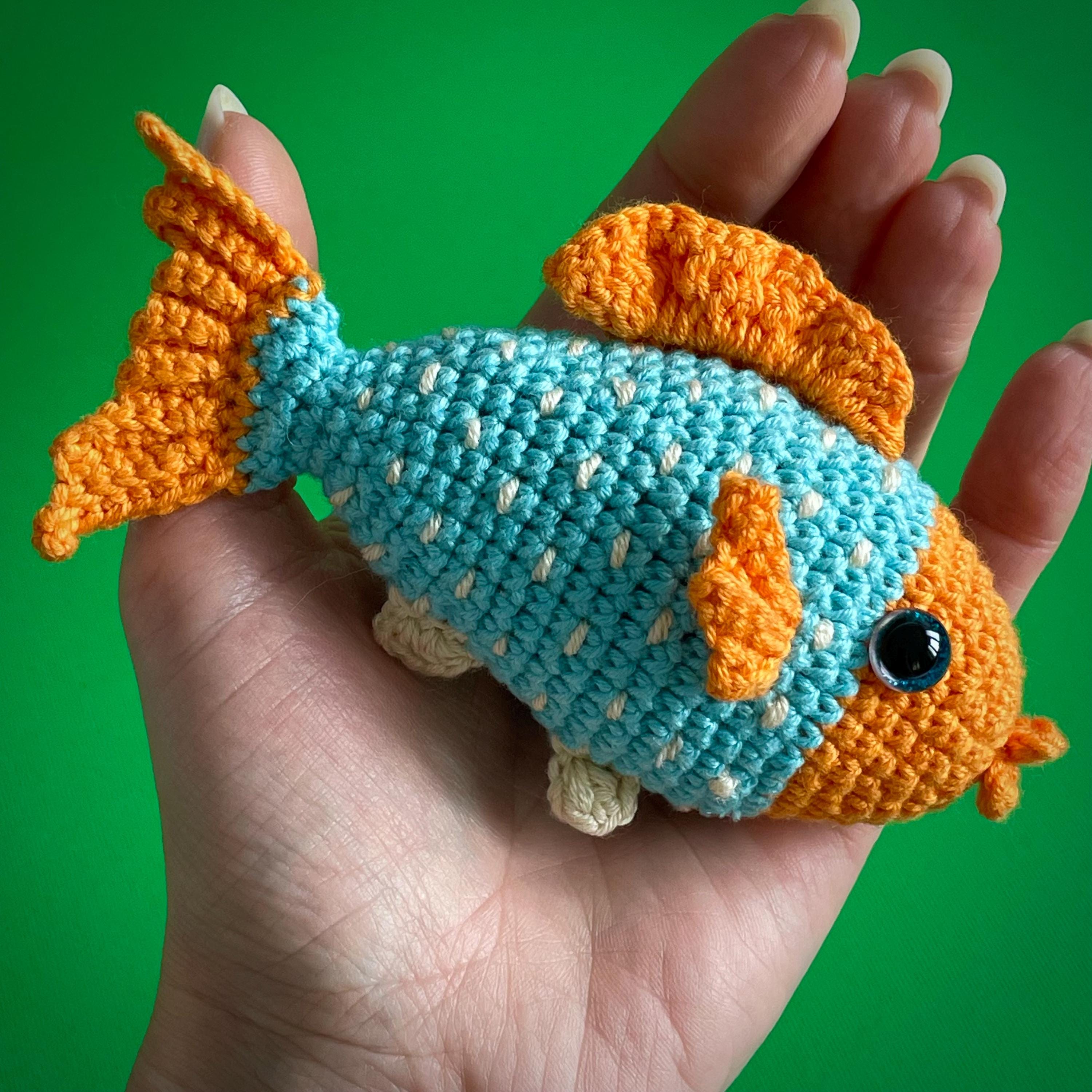 14 in 1 熱帯魚のかぎ針編みパターン PDF。海の生き物の編みぐるみ