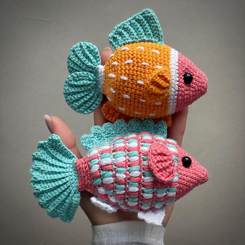 10-i-1-virkmönster för akvarier i PDF-format. 10-i-1-amigurumi med havsdjur. Fisk, mussla, sjöstjärna, snigel, sjögräs bild 17