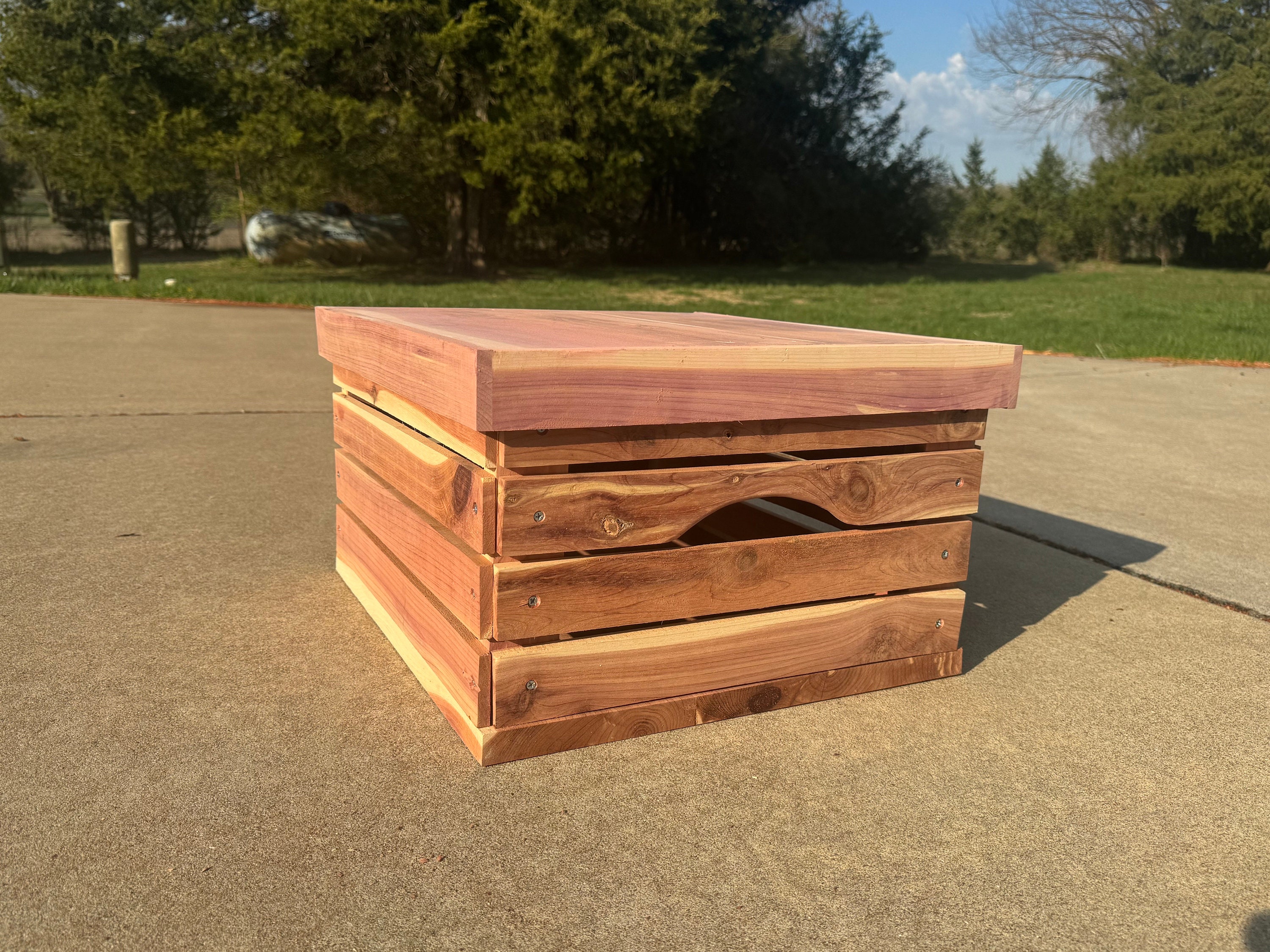 Handmade Aromatic Cedar Crate Repel Bugs, Moths, Store Clothes, Towels