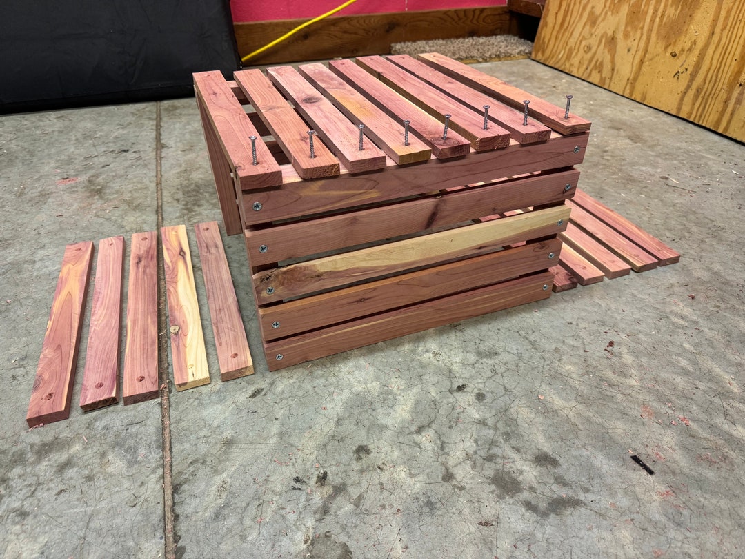 Handmade Aromatic Cedar Crate Repel Bugs, Moths, Store Clothes, Towels