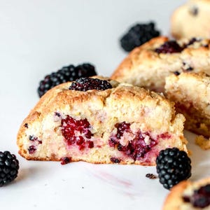 Scone Symphony: Indulge in Delightful Varieties at Our Store| Teatime Pastries
