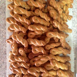 Easter Armenian Simit Cookies: Savory or Sweet Delectable Cookies