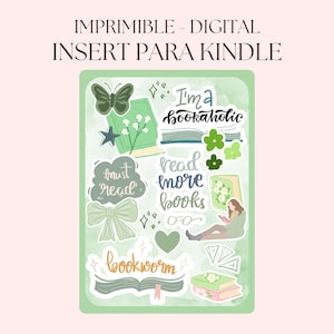 Puede incluir: Imprimible digital para Kindle con fondo verde claro. El diseño incluye ilustraciones de libros, mariposas, estrellas y las frases "I'm a bookaholic", "must read", "read more books" y "bookworm".