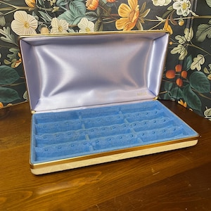 Vintage Mele Jewelry Organizer