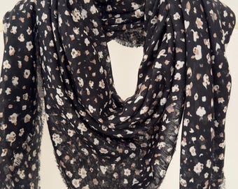 Women’s scarves,hijabs,floral Turkish scarf,accessories scarf, Türkish scarf