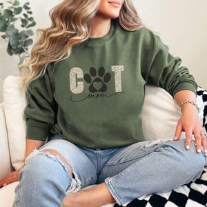 Cat Mom Sweatshirt, Cat Mom Tee, Hoodie for Cat Lovers, Cat Lover Shirt, Gift for Cat Lovers, Pet Mom T-Shirt, Birthday Gift for Her