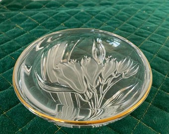 Mikasa Frosted Iris glass trinket dish from the Parisian Collection