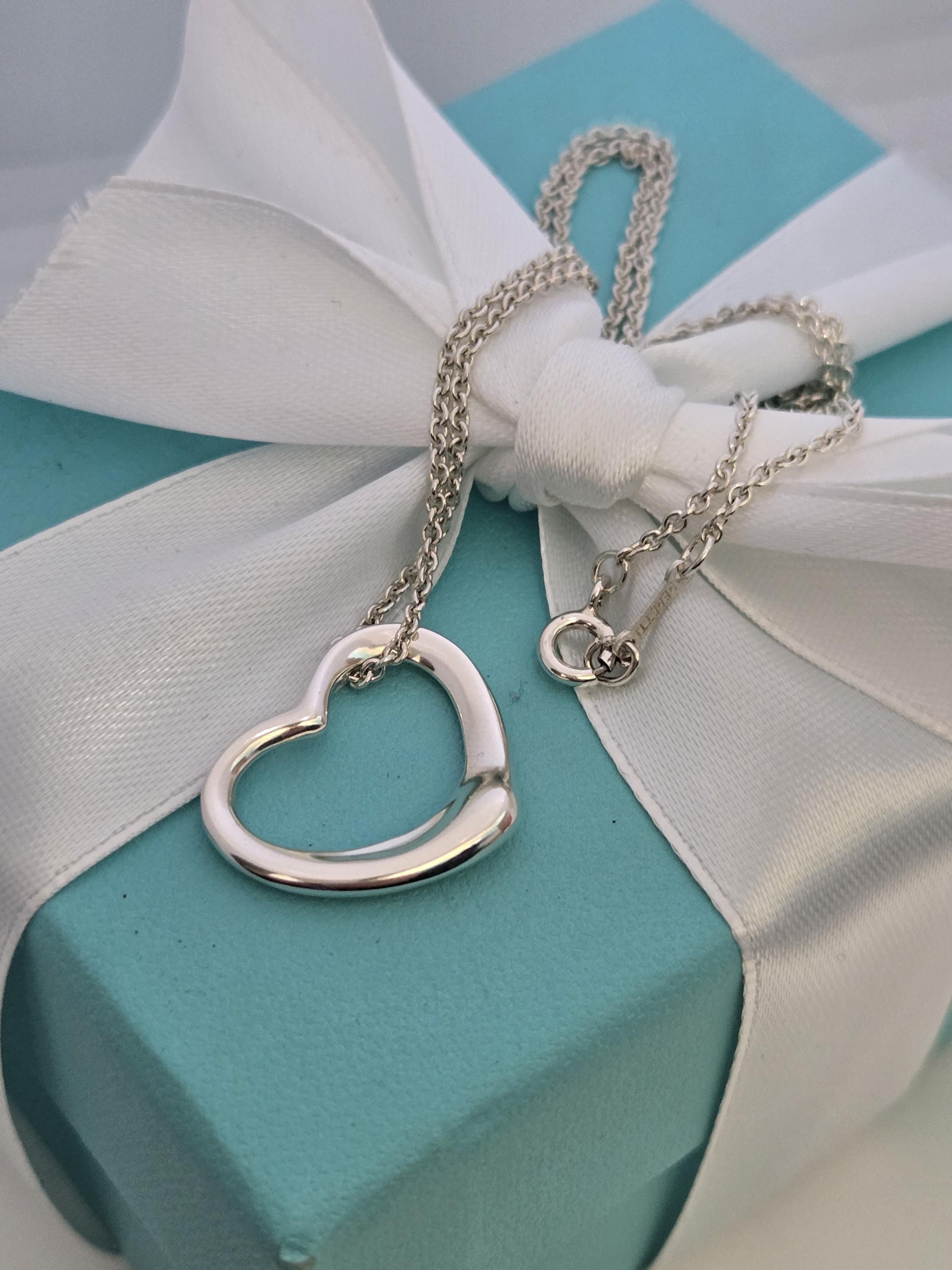 限定販売格安 Tiffany & Co. 希少 ピアス マラケシュ サークル フープ