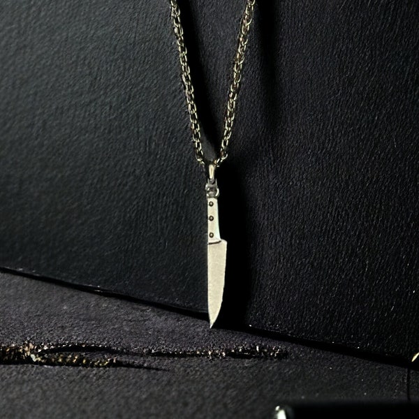 Handcrafted Chef Knife Necklace - Culinary Jewelry for Food Lovers