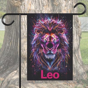 Leo Zodiac Garden Flag, Twin Sign Floral Boho Astrological Gift, Reliable Warm-Hearted Sun-Star Sign, May-June Birthday Keepsake Present