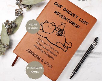 Diario personalizado para parejas: Aventura de Pooh en cuero vegano