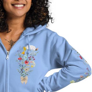 Botanical Floral Zip Hoodie,Vintage Pressed Flowers Zip Up Sweatshirt, Boho Cottagecore Wildflowers Hoodie, Pastel Flowers Fairycore Hoody