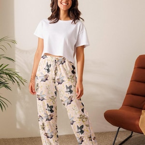 Women’s pajama pants