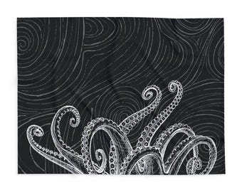 Octopus Arctic Fleece Blanket, Black White Gray Mythical Fantasy Sea Life, Home Bedroom Living Room Dorm Study House Makeover