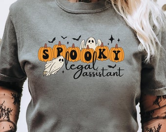 Comfort Colors Rechtsbeistand Shirt, Halloween Damen Shirt, Rechtsbeistand, Halloween Shirt, Geschenke für Rechtsbeistand, Halloween Geschenk