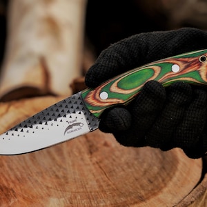 Handmade Carbon Steel Hunting Knife: Full Tang Viking Knife with Sheath