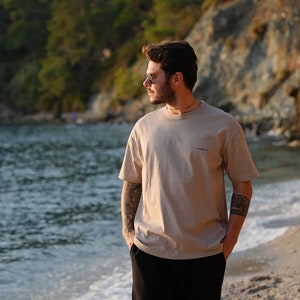 Premium quality oversized mens t-shirt, Blank soft comfort colors mink t-shirt, Heavy duty cotton t-shirt, Durable t-shirt Sezarcollections