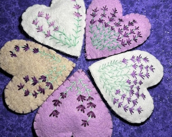 Lavender sachet handmade with felt and lavender buds, embellished with embroidery.  Great gift for bridesmaids, Mothers' Day, birthdays ...
