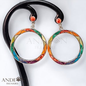Peruvian geometric earrings made of 950 silver, handmade earrings, earrings with 950 silver inlays.