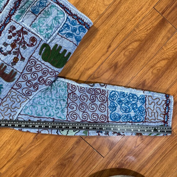 Quilted Patchwork Embroidered Jacket with Folk Ar… - image 11