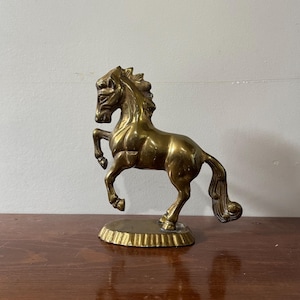 Figura de caballo de latón vintage - Decoración de mesa de estante, estilo ecuestre occidental americano